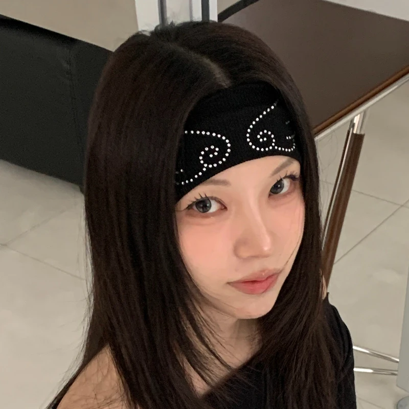 Headband Summer Knit - IUM Tiara de Malha com Diamantes